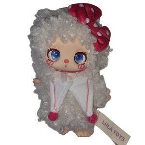 Liila's Lucky Cat Plush Pendant